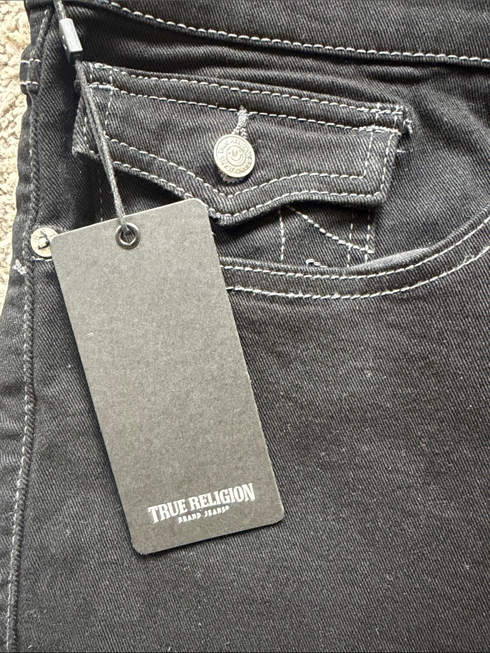 True Religion Men's Ricky Black Denim Jean Flap Pocket Shorts Size 40 NWT - Picture 3 of 5